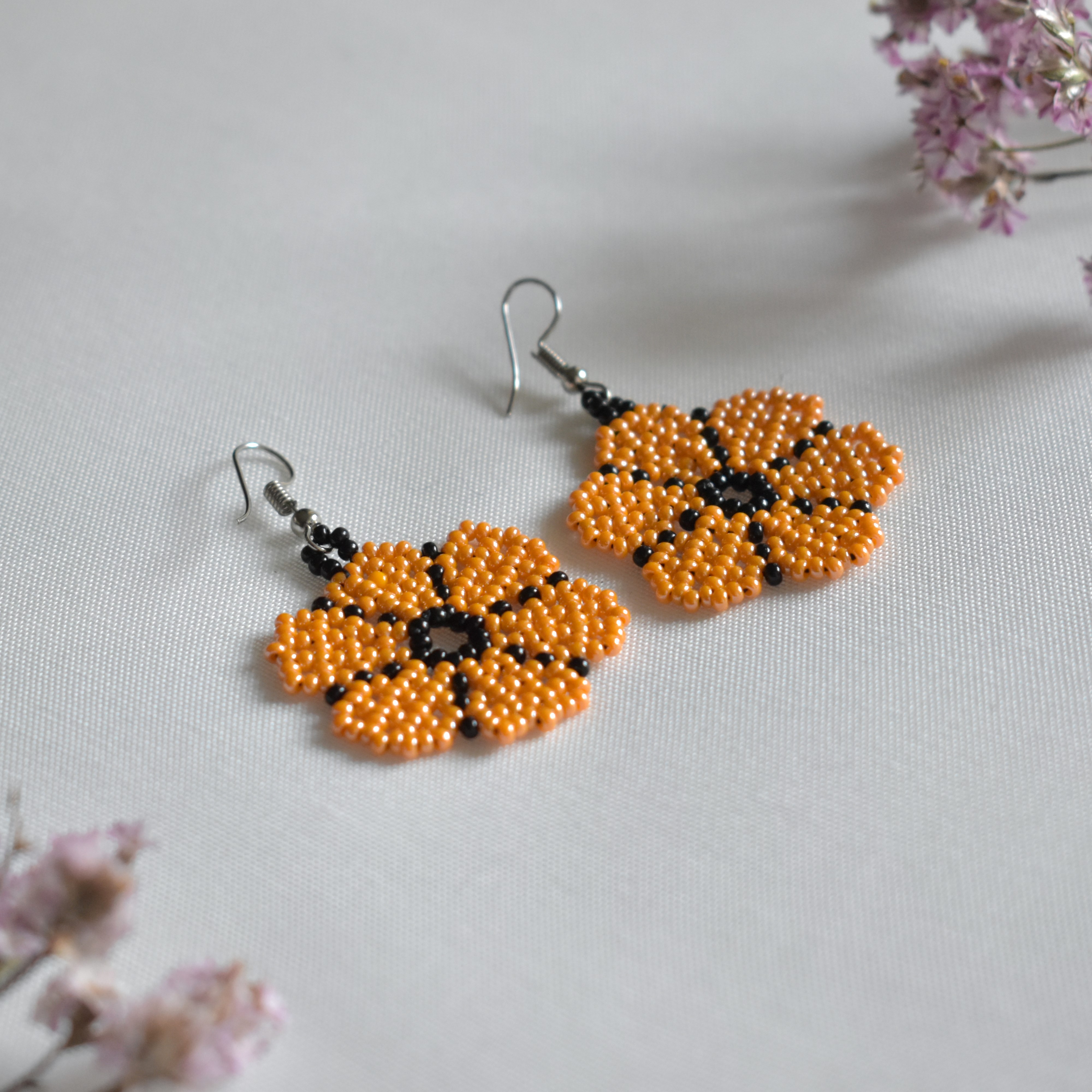 Flower beaded earrings
