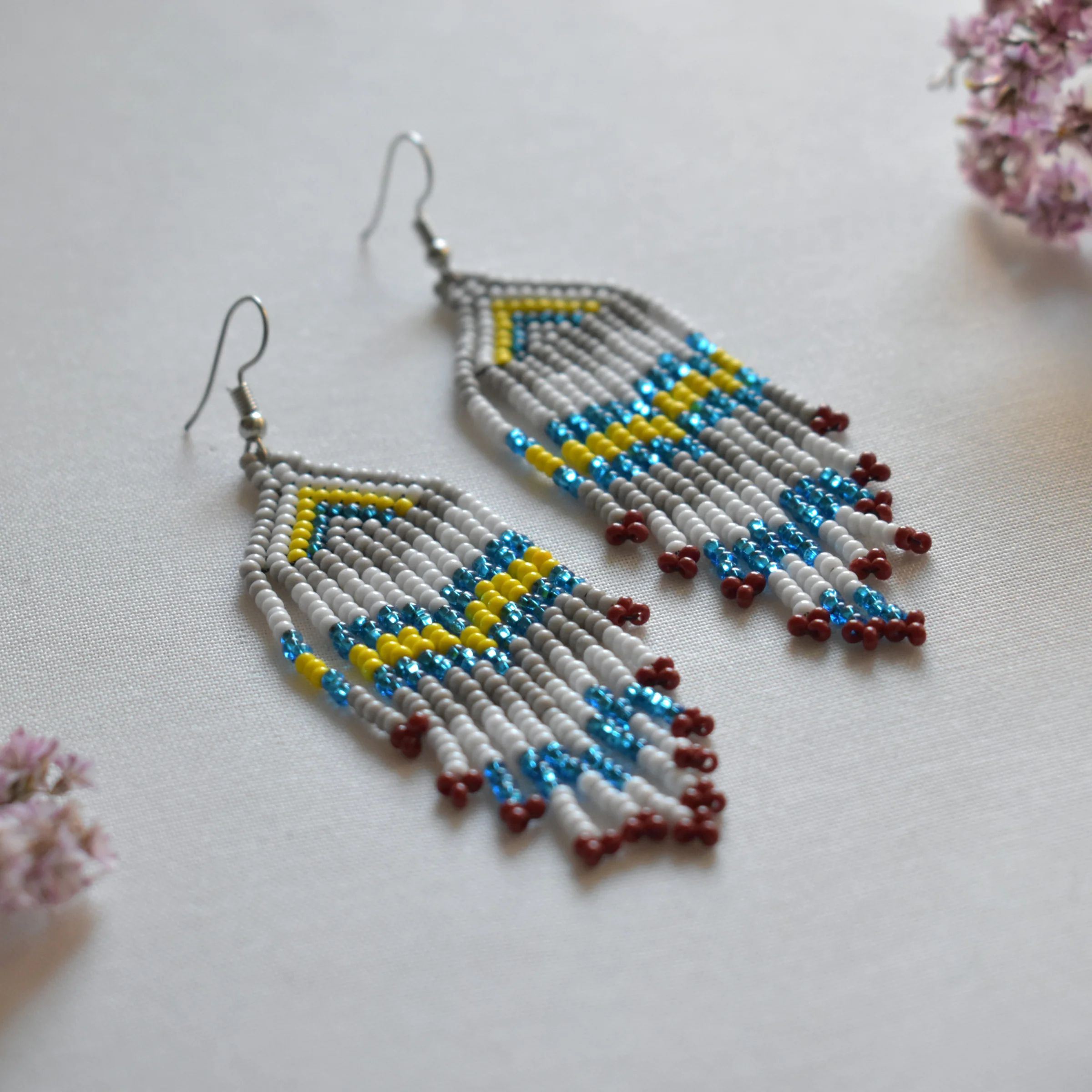Snowbird_Sky_beaded_earrings.webp