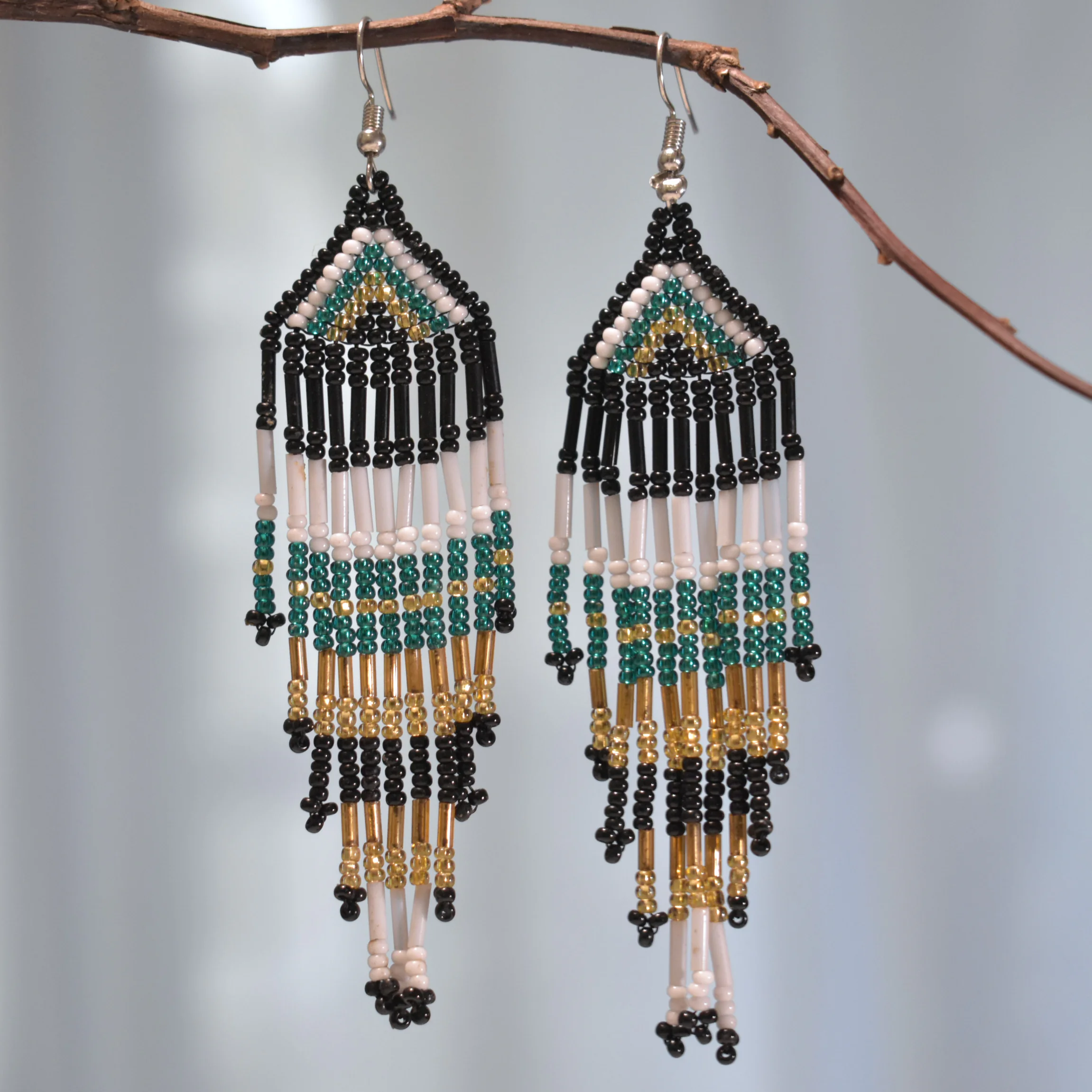 Forest_Frost_beaded_earrings_.webp